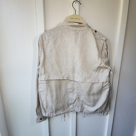 Rails Collins Linen Blend Utility Jacket White Mini Cheetah Print Size Small - Picture 9 of 16
